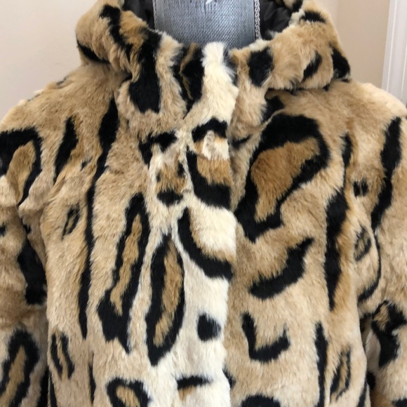 Coats - Picture 4 of 4